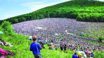 Bodó Márta: Pelerinaj pe meleaguri ardelene