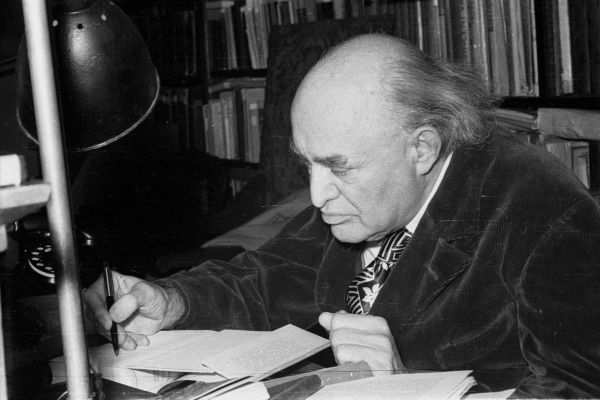 Emilia Avram: „Povestea nevestei mele” de Füst Milan