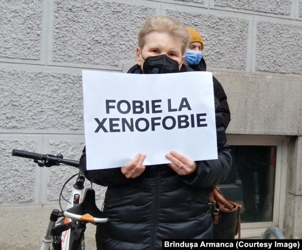 Mirela Cara Dragu: Dacă a fi româncă înseamnă a fi xenofobă, atunci prefer să fiu „româncă“