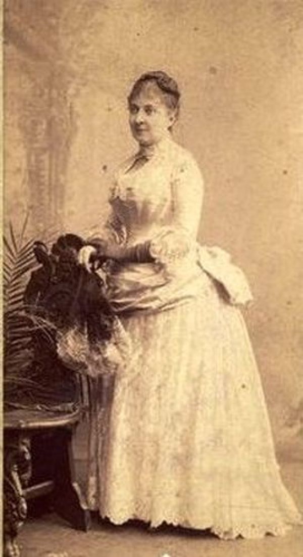 Prielle Kornélia, o mare actriţă a secolului XIX, primeşte respectul sighetenilor din secolul XXI